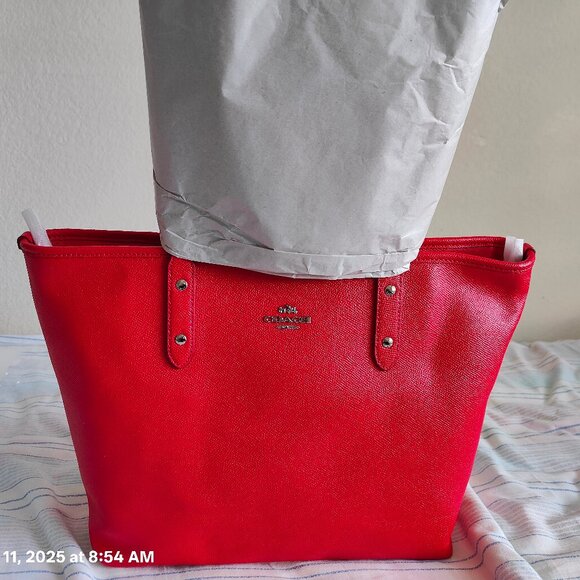 Brand new coach city zip leather tote - Picture 1 of 8